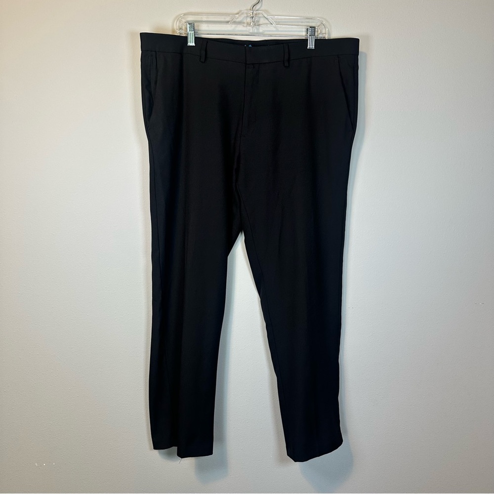Haggar Men's Black Dress Pants The Active Series Straight Leg Stretch Office